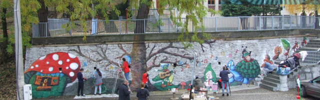 Čitaoci javljaju: U vrtiću “Cvrčak” nema grejanja, deca sede u jaknama, direktorka kaže da je bio “vazdušni čep”