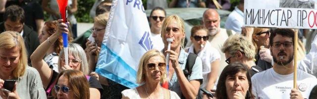 U Nezavisnom sindikatu prosvetnih radnika zabrinuti zbog izjava premijera i ministra