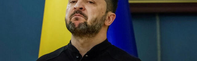 „Слуга народа” без слугу: осипа се владајућа фракција Украјине