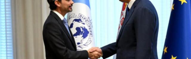 "PONOSAN NA REZULTATE!" Vučić se sastao s generalnim sekretarom Interpola Valdesijem Urkizom