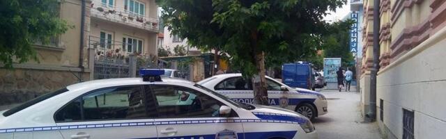 Dokle se došlo? Dete vozilo motor i povredilo majku i njeno dete, hitno prebačene u UKC