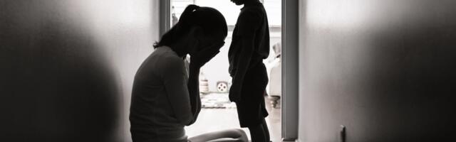 3 greške koje majke prave nesvesno, a udaljavaju decu tako od sebe: Kad odrastu, neće hteti ni da ih pozovu