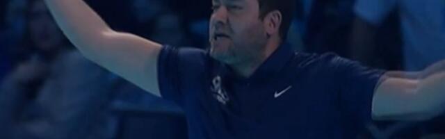 Uroš Stevanović pobesneo kao nikad, šokiran zbog crvenog kartona za Jakšića, pogledajte reakciju selektora