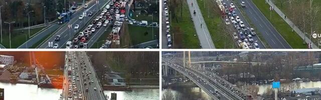 "Pakleni" je petak na beogradskim ulicama, gužve su posebno u ovim delovima grada