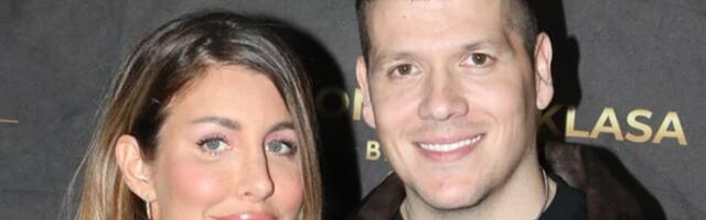 "UPRAVO VENČANI" Jelena Radanović podelila slike sa Maldiva, pokazala i bidermajer: "Gospodin i gospođa Radanović"