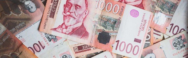 Javni dug Srbije je porastao – da li smo blizu „crvene linije“