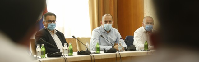 VEKIĆ: U planu otvaranje devet novih laboratorija za testiranje na koronavirus