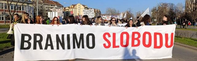 Specijalna jedinica "Dabre" čuva studente u NS