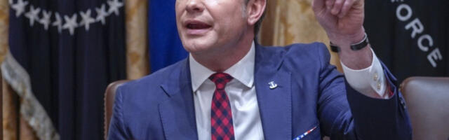 Пентагон користи Венецуелу за удар и подсмевање на рачун руских ПВО система