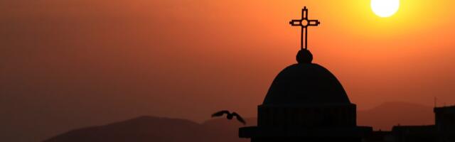 Emotivna fotografija iz Južne Mitrovice: "Dostojan, mali naslednik našeg prote"