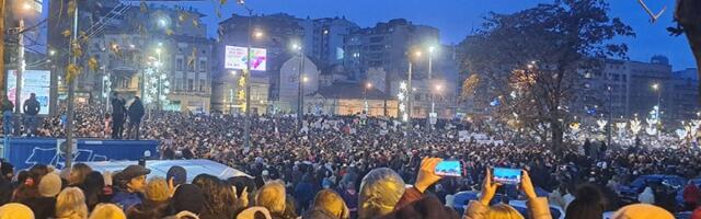 Teniserke oduševile porukom i stale uz studente