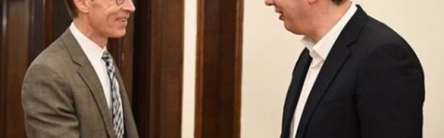 Vučić i Martejn o sprovođenju petog aranžmana sa MMF