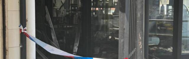 JEZIVI PRIZORI ZAPALJENOG LOKALA U CENTRU BEOGRADA: Unitrašnjost potpuno uništena, OVO JE JEZIVO (FOTO)