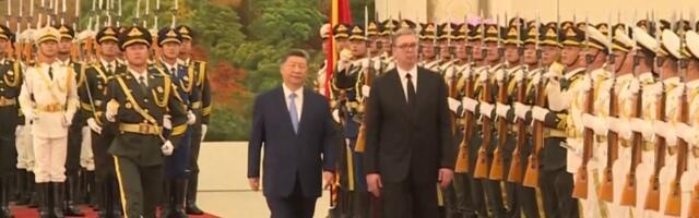President Vucic welcomed in Beijing with top honors: "Most important day of visit"