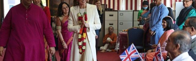 Stopala Kejt Midlton zgrozila svet: Nokti kao kod kokoške - fanovi šokirani (FOTO)