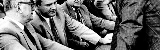 Špijunski triler i lažno razrešenje