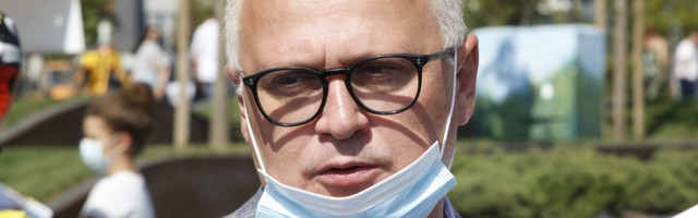 VESIĆ: Beograđani preko vibera da objavljuju koji ugostitelji krše mere