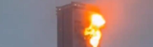 Ukrajinci dronovima udarili na ruski grad: Gore neboderi u Kazanju (VIDEO)