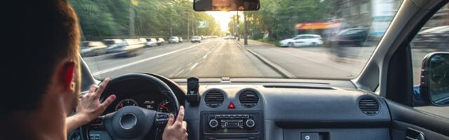 OVO mesto u automobilu većina vozača nikad ne čisti, a prljavije je od WC šolje