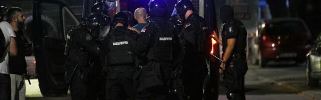 "Državni aparat se potpuno raspao, van pameti gušiti bunt građana nasiljem"