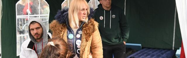 Puni se Ćacilend, trešti muzika - Dijana Hrka: Sve zavisi od policije