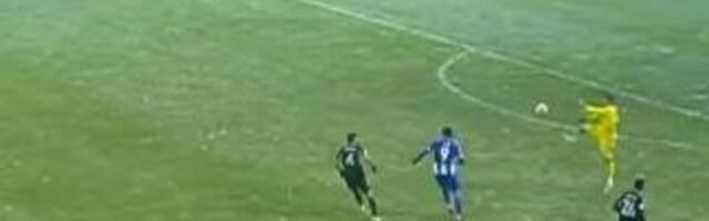 Kao da je početnik: Kakav kiks Stojkovića na debiju za Čukarički, poklonio gol OFK Beogradu (VIDEO)