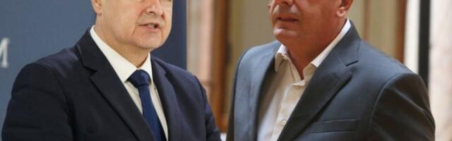 PORUKE MRŽNJE DAČIĆU I VUČIĆU SRAMOTA ZA SVE KOJI IH ŠALJU! Antić ne krije ogorčenost: Pozvao bih sve te osobe da se samo na trenutak zamisle...