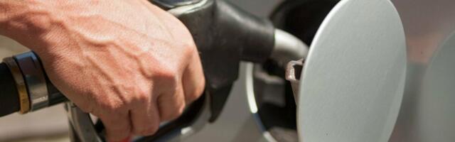 Od sada možete da točite gorivo po duplo jeftinijim cenama: Ako vozite ove automobile, pravac na pumpu!