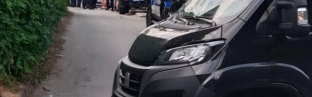 ZASTRAŠUJUĆE SCENE NA ZVEZDARI! Maskirani studenti blokaderi napali aktiviste SNS! (VIDEO)