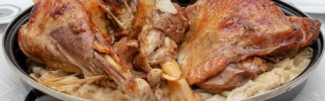 Praznični ručak: Recept za ćurku sa mlincima