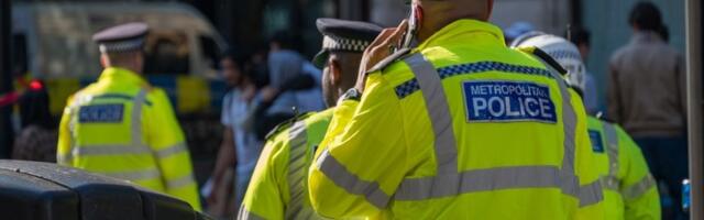 Horor u Londonu: Izbodeno 5 osoba, policija traga za napadačem