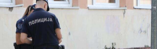 Profesor iz Novog Sada učenicima prikazivao pornografiju