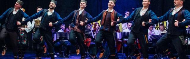 „Nauči kolo” Radionica narodnih igara: Omladinski klub SKC Kragujevac