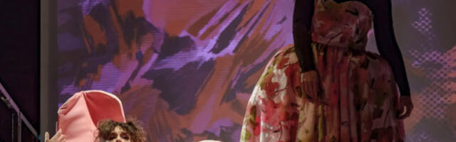 Свет је компликован у својој задртости да остане исти