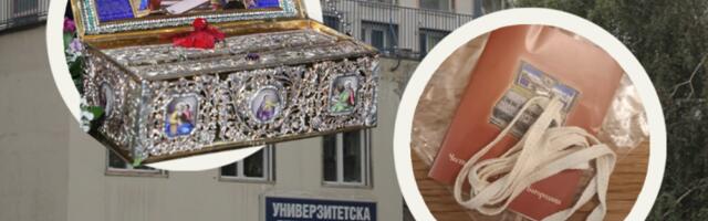 SRPSKE BOLNICE TRAŽE OSVEŠTANE TRAKICE NAD POJASOM PRESVETE BOGORODICE: Svetinju smo ispratili, ali blagoslov ostaje