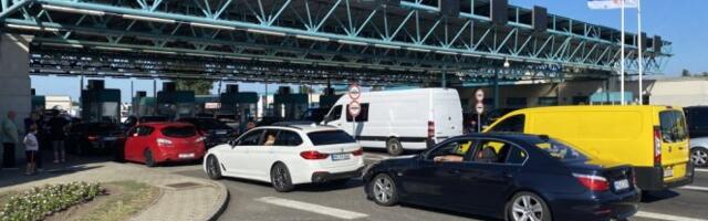 DILER IZ ČEŠKE SNABDEVEN KAO DRAGSTOR! Na prelazu Horgoš u njegovom rancu pronađeno ČETIRI VRSTE OPIJATA!