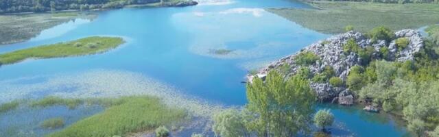 Najveće jezero Balkana ima čak 50 ostrva i oko 60 manastira i pravi je prirodni raj stvoren za aktivan odmor (FOTO, VIDEO)