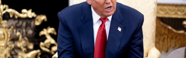 Трамп: Истрага о Епстину ће открити истину о Клинтону