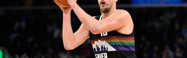 “Prestani…”: Jokić dobio poruku od svog kluba posle poteza na utakmici u kojoj je ispisao istoriju!