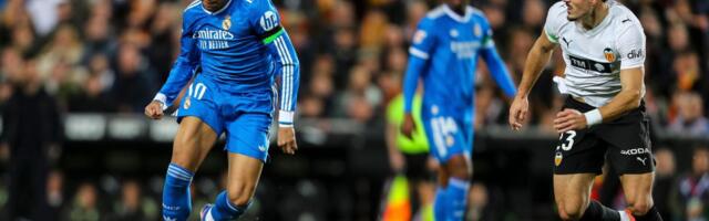 "KRALJEVI" UMIRILI "SLEPE MIŠEVE": Real pobedom u Valensiji nastavio trku sa Barselonom