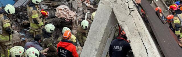 Ljudi zarobljeni ispod tona betona, užasne scene iz Istanbula: Dve zgrade se srušile, ovo je uzrok katastrofe?