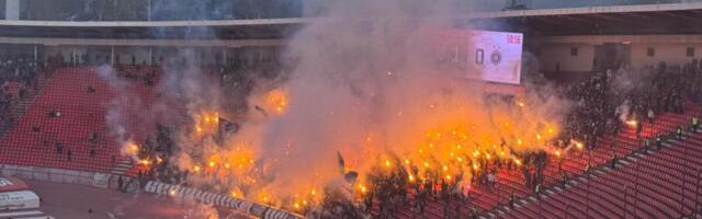 GUSTA MAGLA NA MARAKANI - VEČITI DERBI BIO U PREKIDU: Delije i Grobari napravili svoj šou na stadionu!