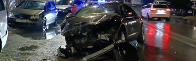 SLETEO U KANAL PA USLED BRZINE PONOVO IZLETEO NA MAGISTRALU?! Karambol u Ivanjici: Od siline udara oštetio i druga vozila (VIDEO)