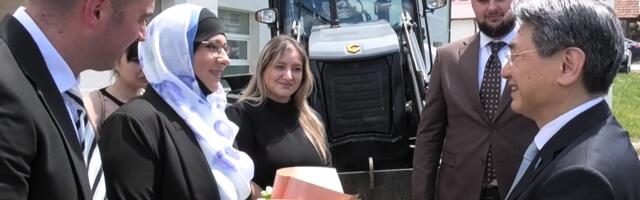 Vrijedna donacija Japana: Sjenica dobila novu radnu mašinu