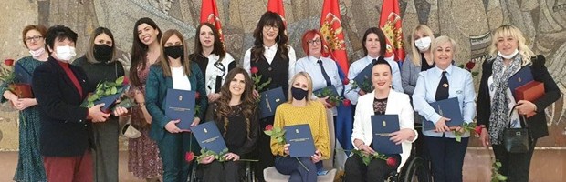 KRALJEVČANKI PLAKETA ZA DOPRINOS BEZBEDNOSTI SAOBRAĆAJA