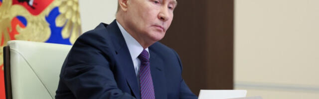 Путин очекује међународне контакте 9. маја