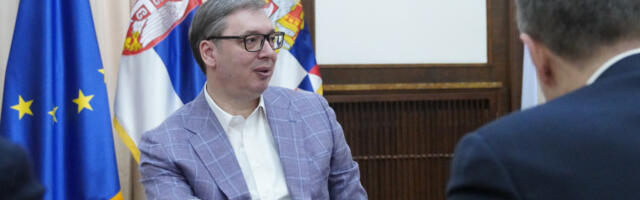 Председник Вучић данас наставља консултације