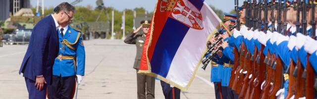 "SRBIJA JE SVETINJA" Vučić poručio da ljubav prema otadžbini uvek pobeđuje: Volim je najviše na svetu! (FOTO)