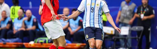 Hulijan Alvarez šokirao izjavom posle pobede Argentine: "Najvažnije za moju karijeru je - transfer!"