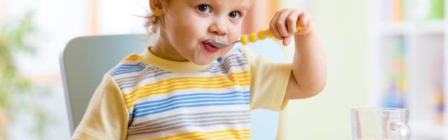 Koliko treba da jede dete uzrasta 1 - 3 godine + predlog dnevnog jelovnika